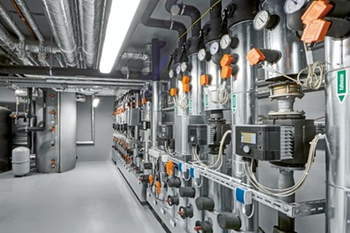 Infografik - Phoenix Contact Brummfreie Installationsschütze